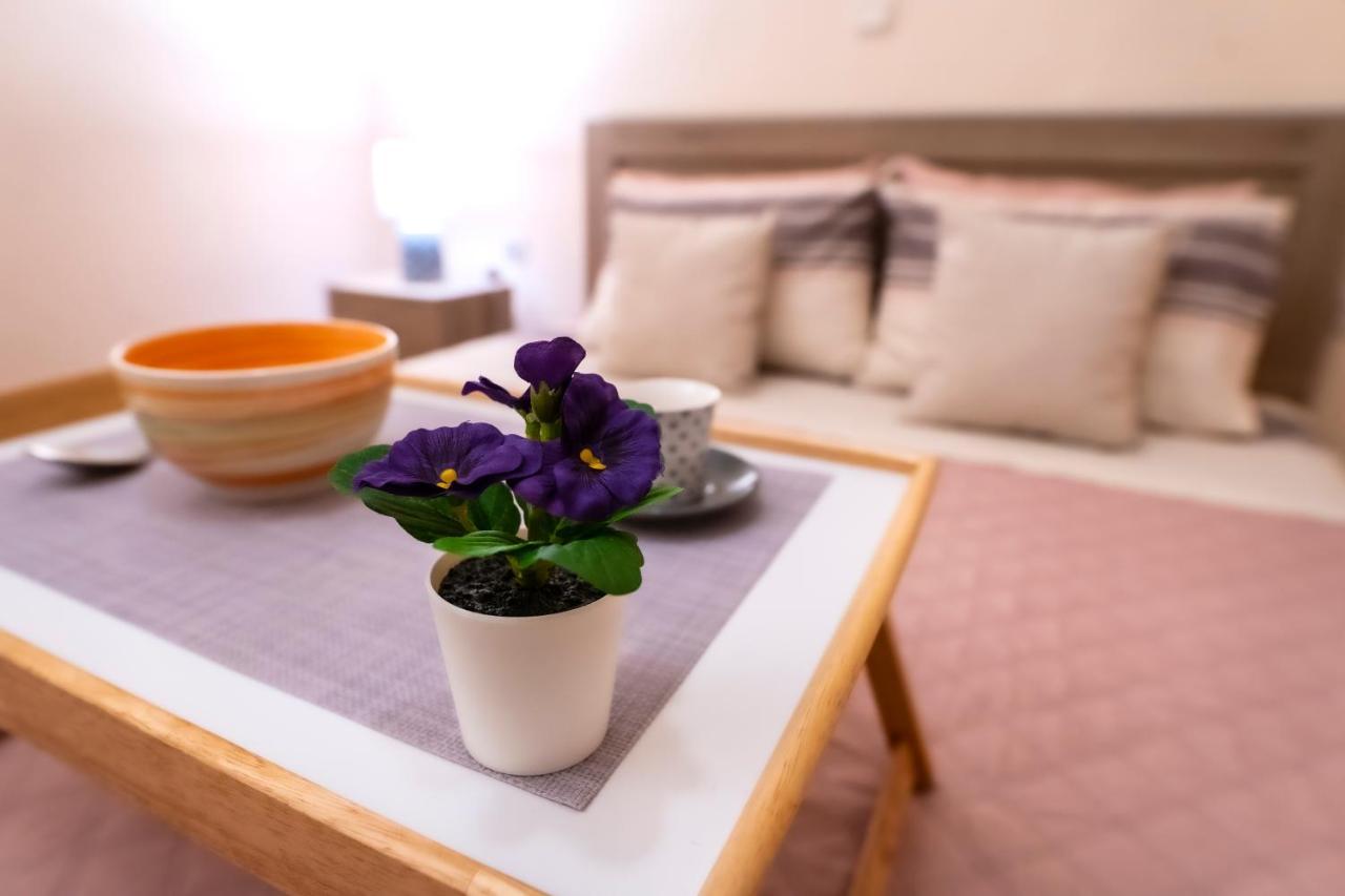אתונה Myrtle, City Center Renovated Apartment מראה חיצוני תמונה