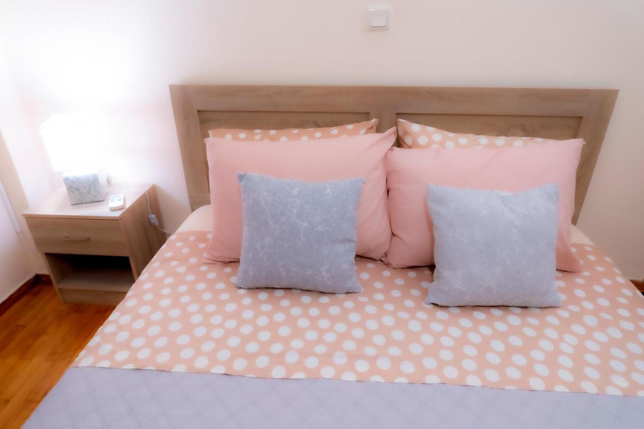 אתונה Myrtle, City Center Renovated Apartment מראה חיצוני תמונה